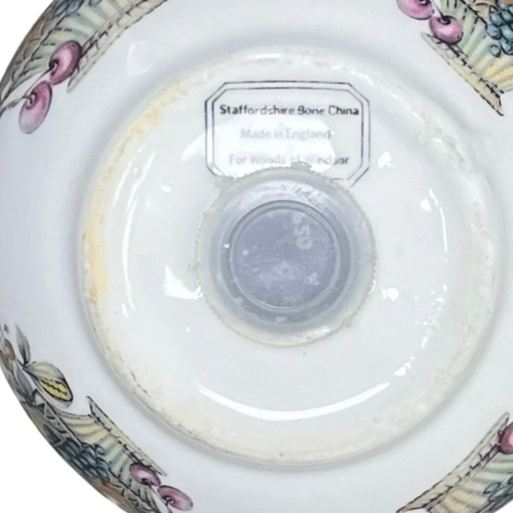 Staffordshire‎ Bone China Pomander Woods of Windsor White Bird Fruit Ornament